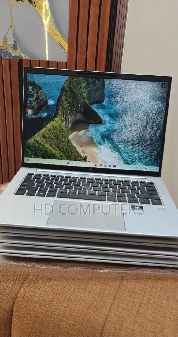 New Laptop HP EliteBook 840 G9 16GB Intel Core i7 SSD 512GB
