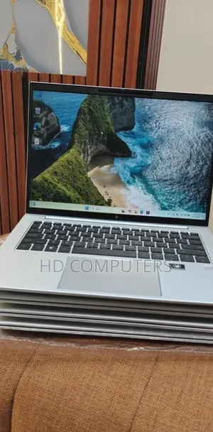 New Laptop HP EliteBook 840 G9 16GB Intel Core i7 SSD 512GB