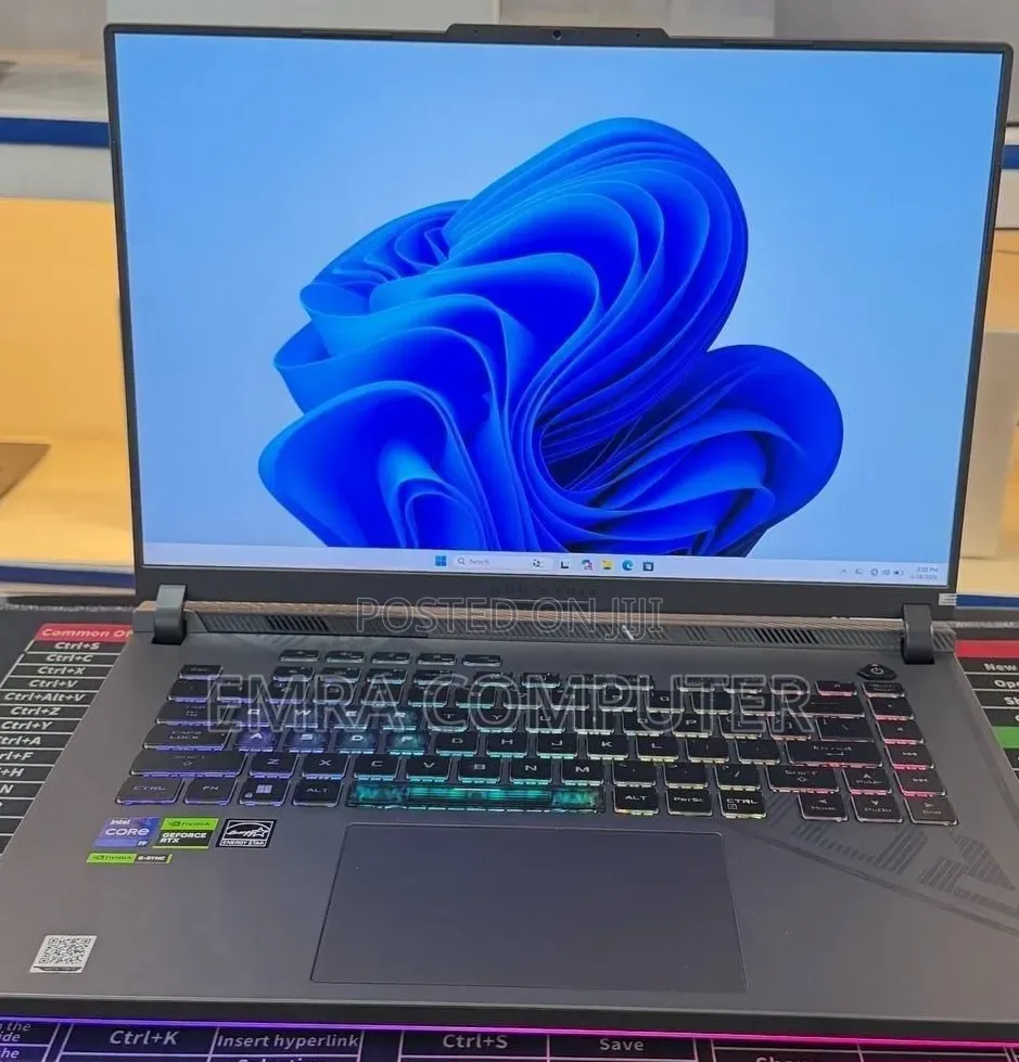 New Laptop Asus 16GB Intel Core i9 SSD 1T