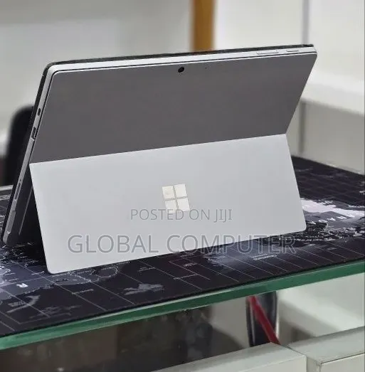 New Laptop Microsoft Surface Pro 7 8GB Intel Core i5 SSD 256GB