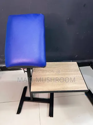 Hand Holder ( for Tattoo )
