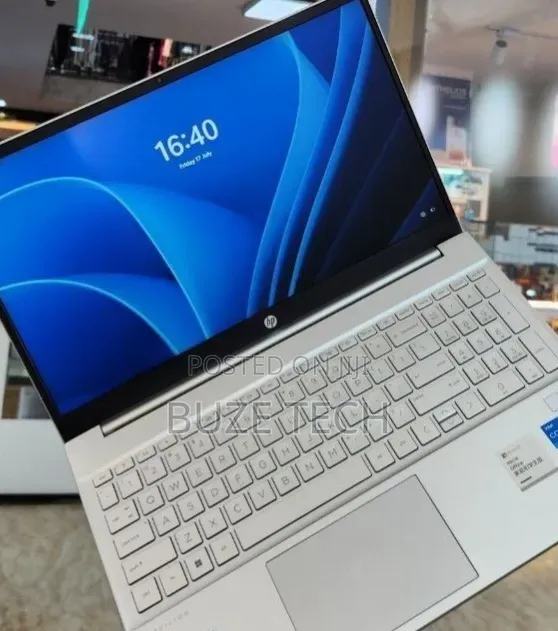 New Laptop HP Pavilion 15 16GB Intel Core i5 SSD 1T