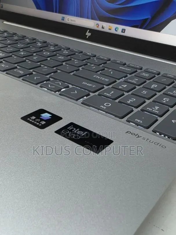 New Laptop HP Pavilion 15 16GB Intel Core Ultra 7 SSD 1T