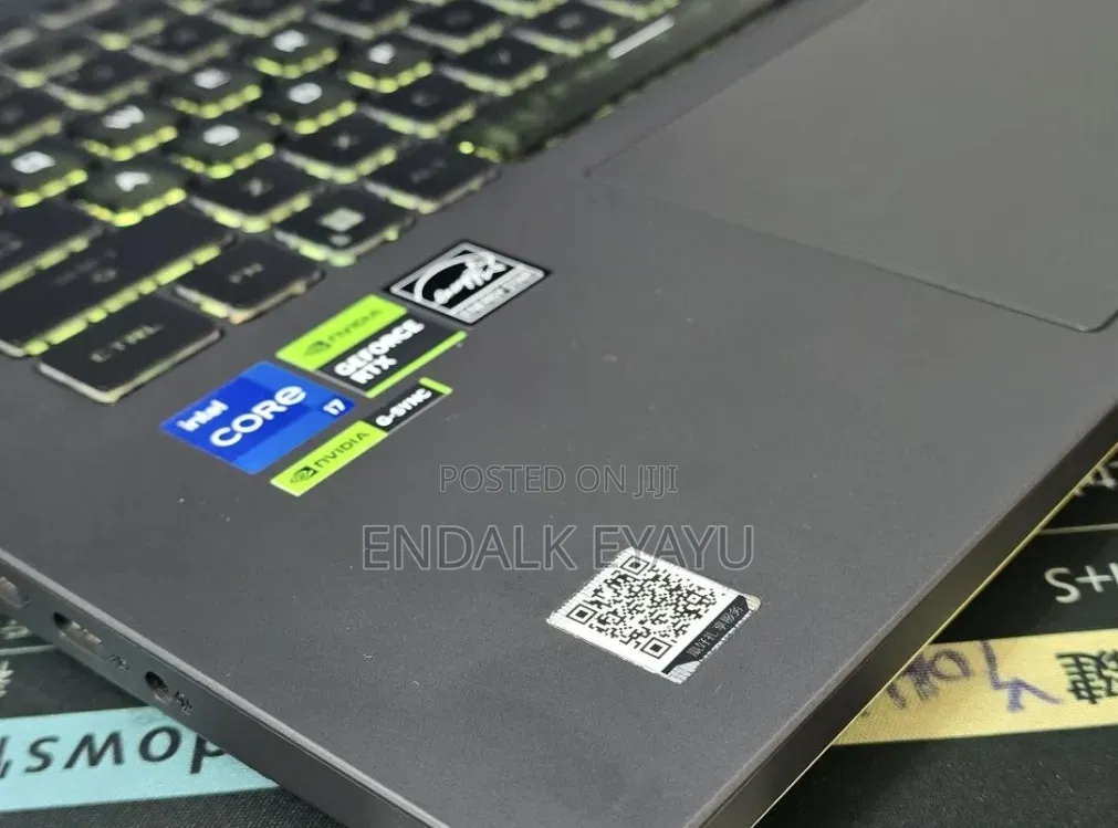 New Laptop Asus ROG Strix G16 16GB Intel Core i7 SSD 1T