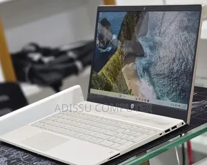 New Laptop HP Pavilion 15 8GB Intel Core i5 SSD 512GB