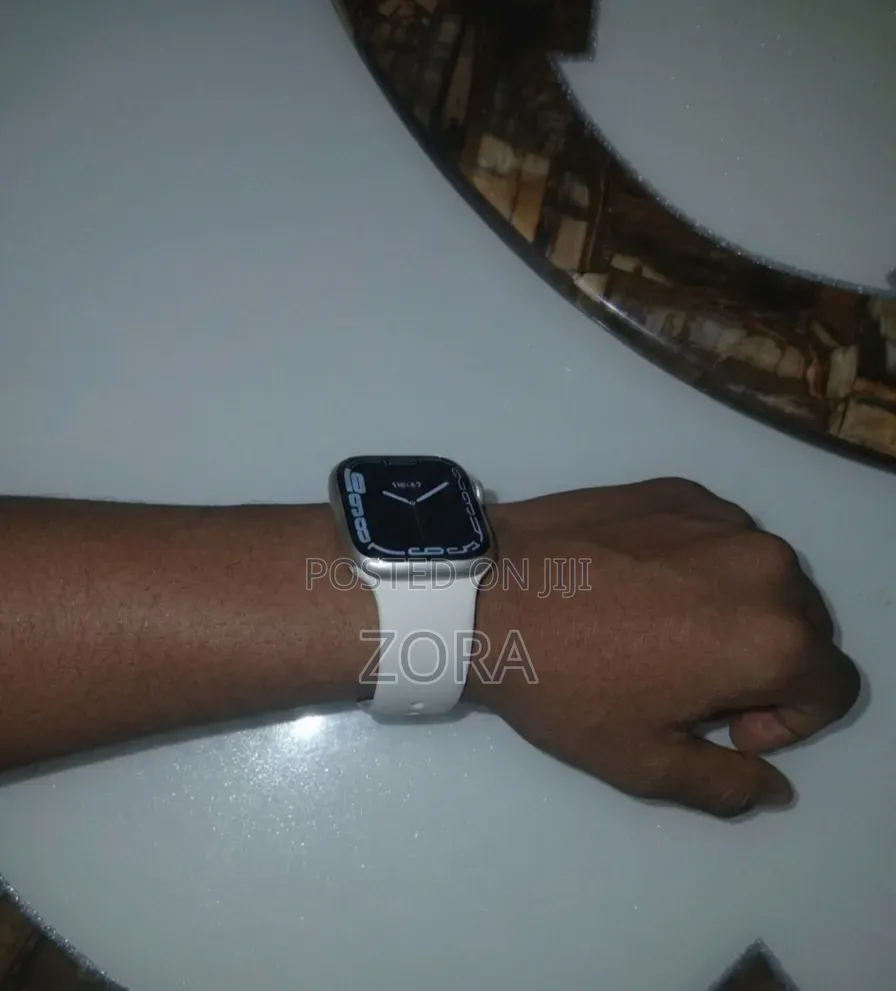 Apple Watch Series 7