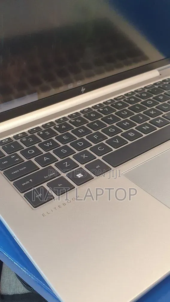 New Laptop HP EliteBook 840 G10 32GB Intel Core i7 SSD 512GB