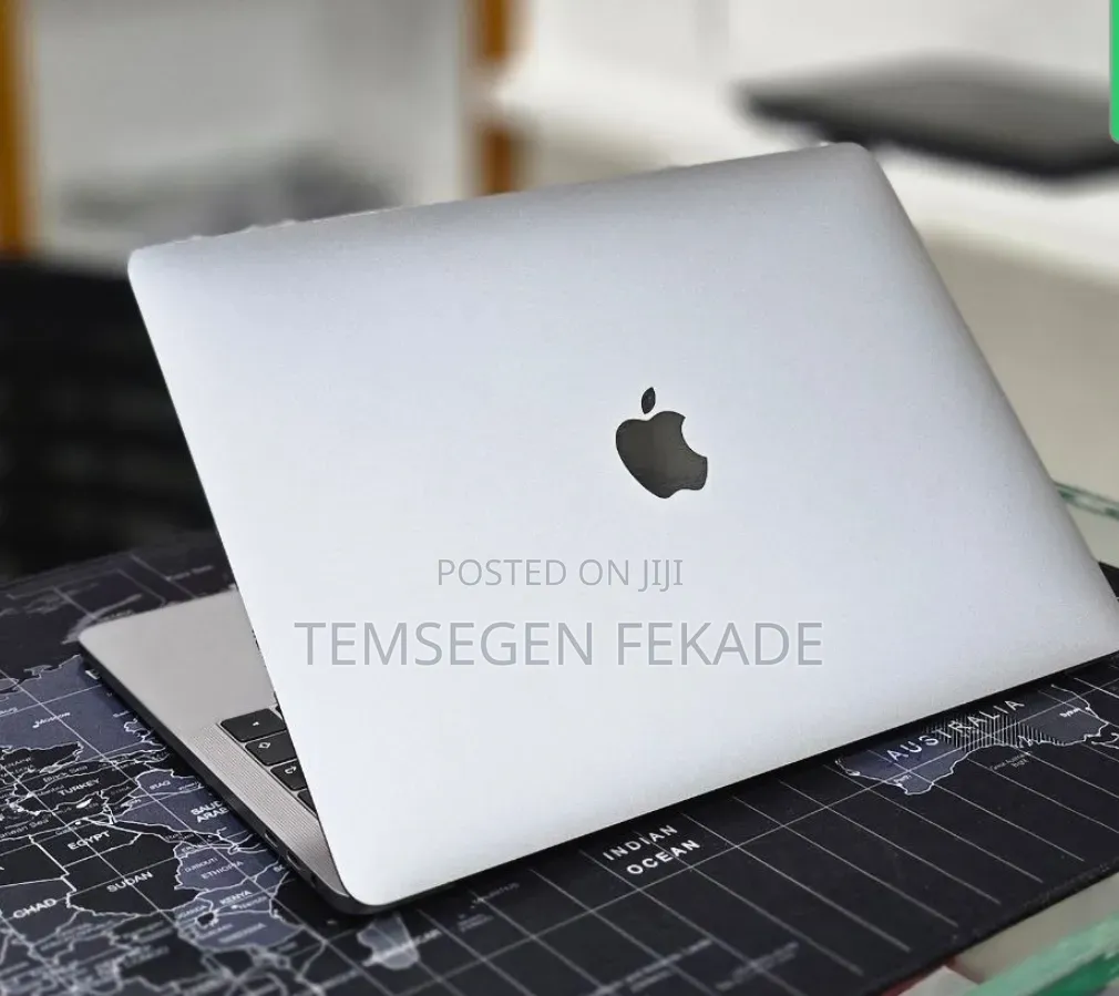 New Laptop Apple MacBook Pro 2019 16GB Intel Core i7 SSD 256GB