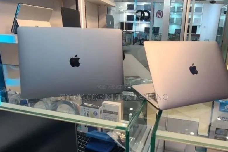 New Laptop Apple MacBook Air 2020 M1 8GB Apple M1 SSD 256GB