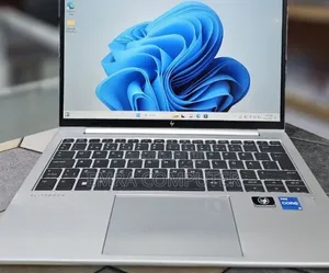 New Laptop HP EliteBook 830 G9 16GB Intel Core i5 SSD 512GB