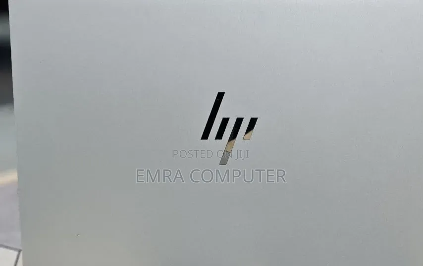 New Laptop HP EliteBook 830 G9 16GB Intel Core i5 SSD 512GB
