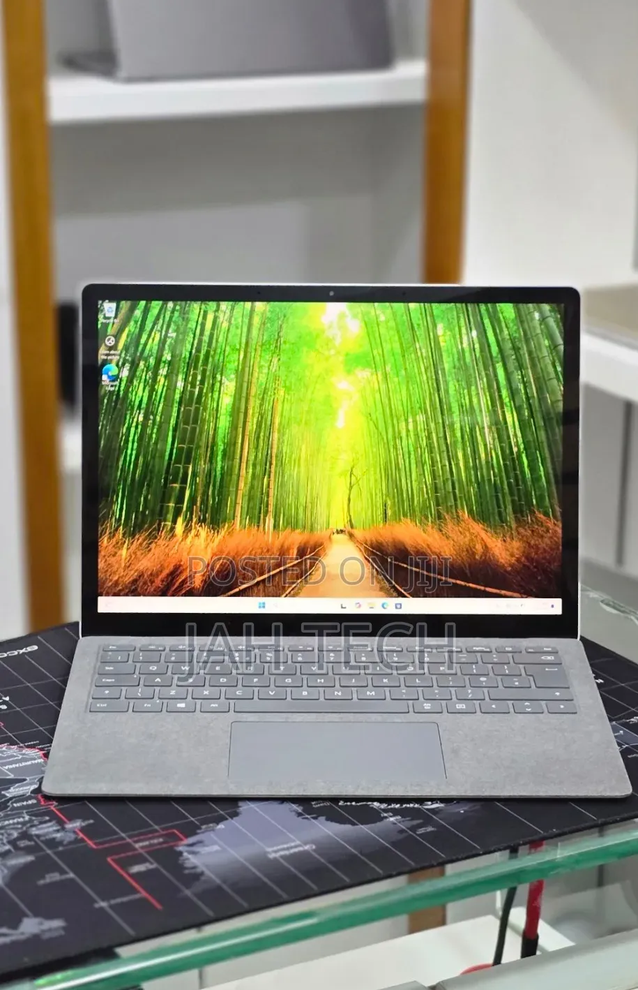New Laptop Microsoft Surface 16GB Intel Core i7 SSD 512GB