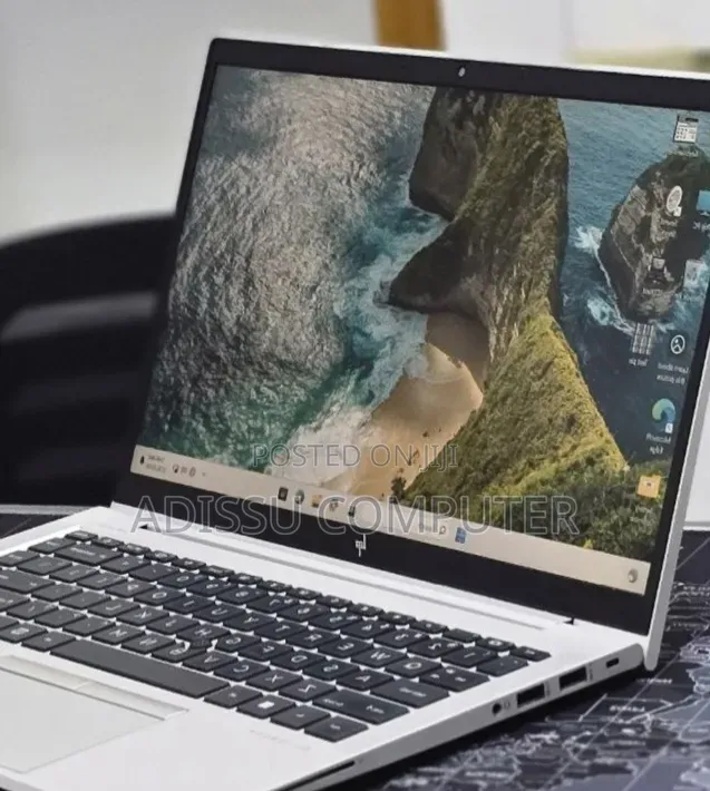 New Laptop HP EliteBook 845 G8 16GB AMD Ryzen 7 SSD 512GB