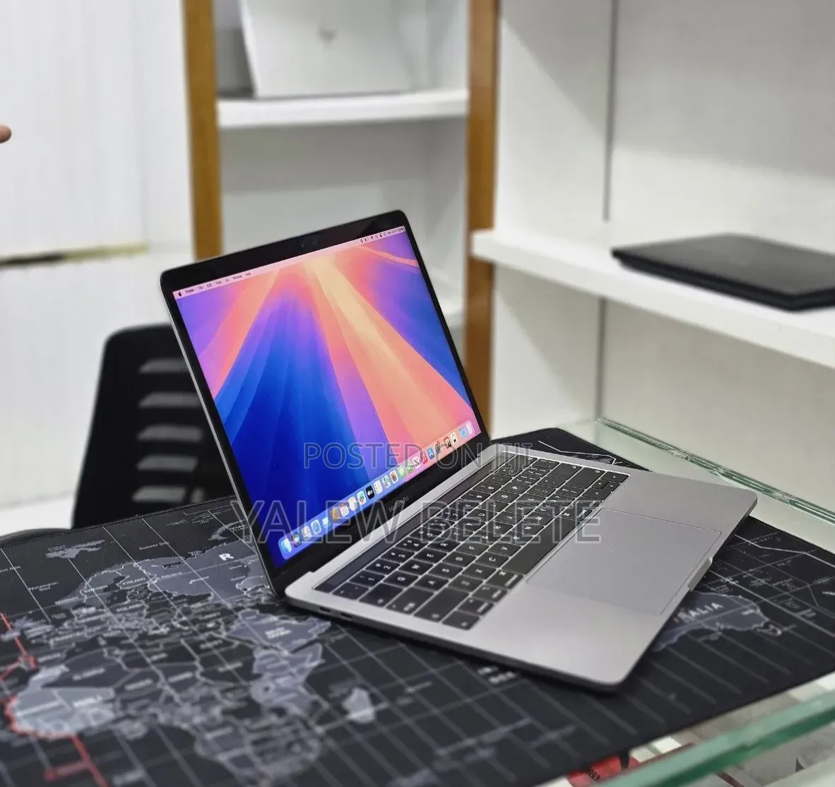 New Laptop Apple MacBook Pro 2019 16GB Intel Core i7 SSD 256GB
