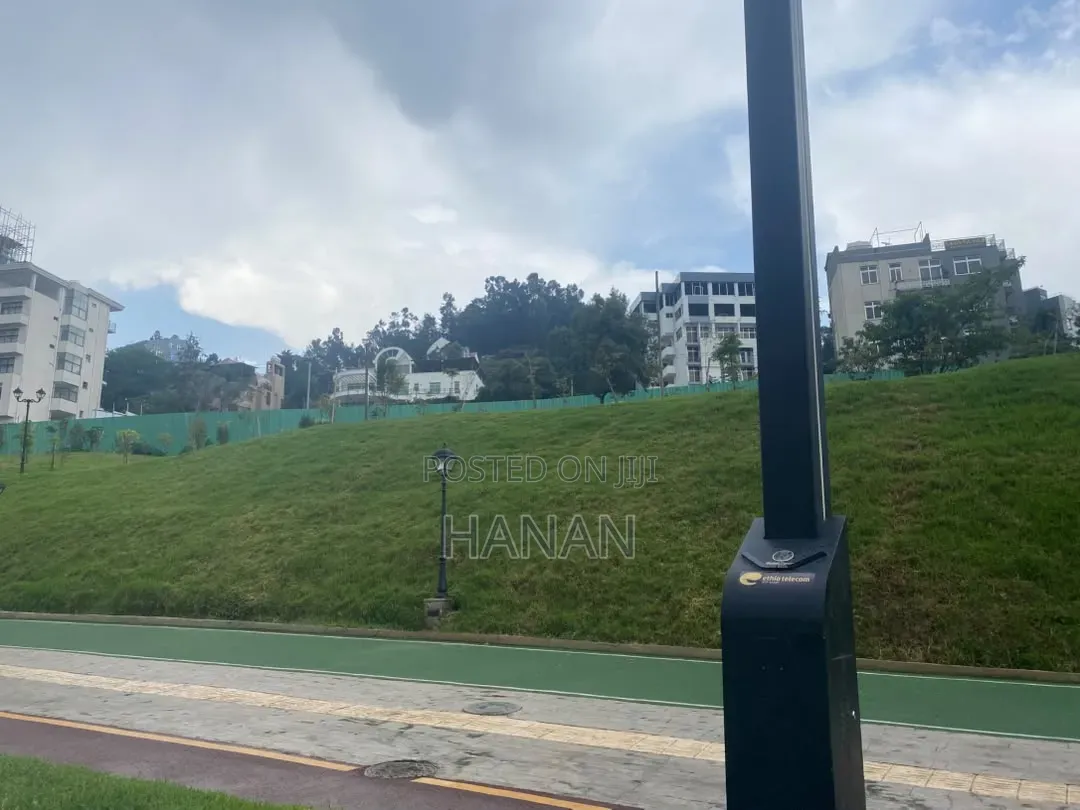 1bdrm Apartment in Yeka for sale