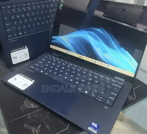 New Laptop HP OmniBook X Flip 14" 16GB Intel Core Ultra 5 SSD 512GB