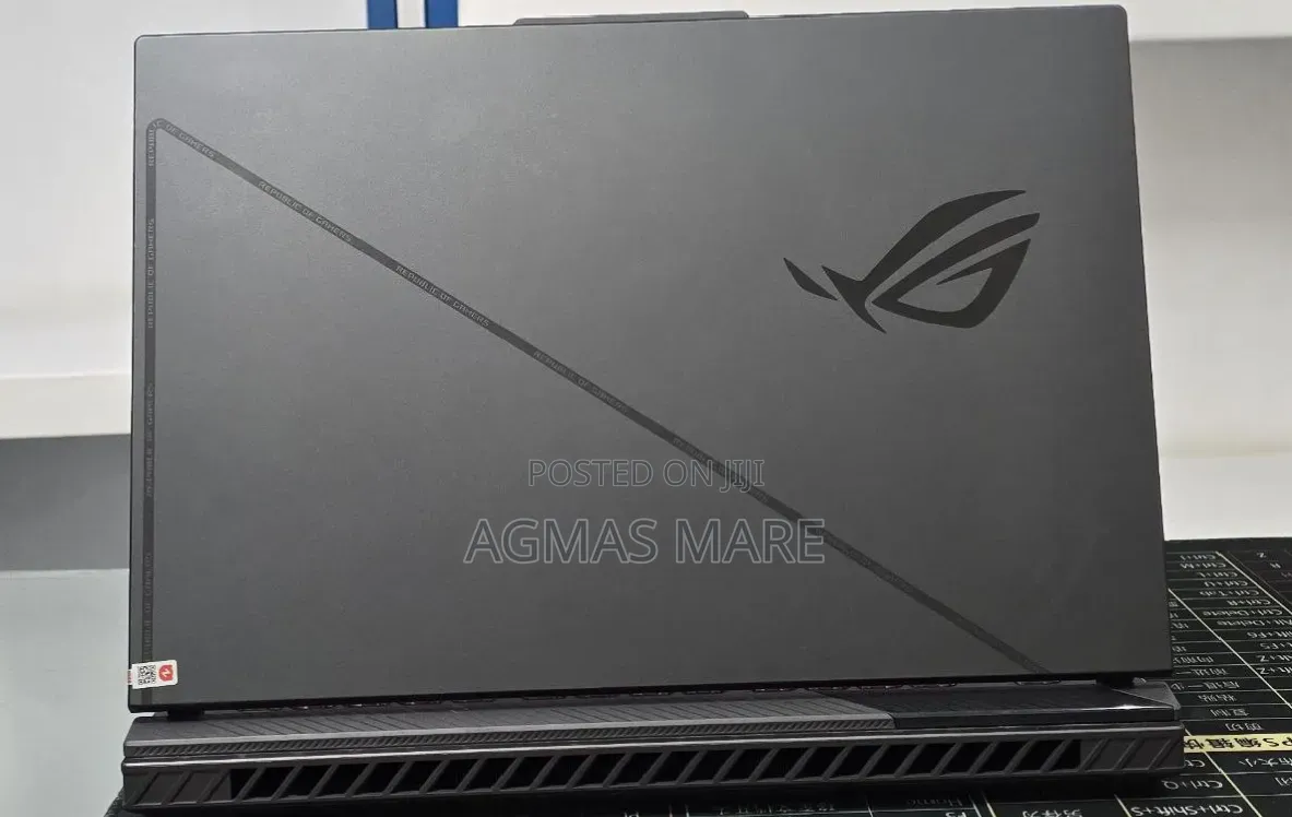 New Laptop Asus ROG Strix G16 G614 16GB Intel Core i7 SSD 1T