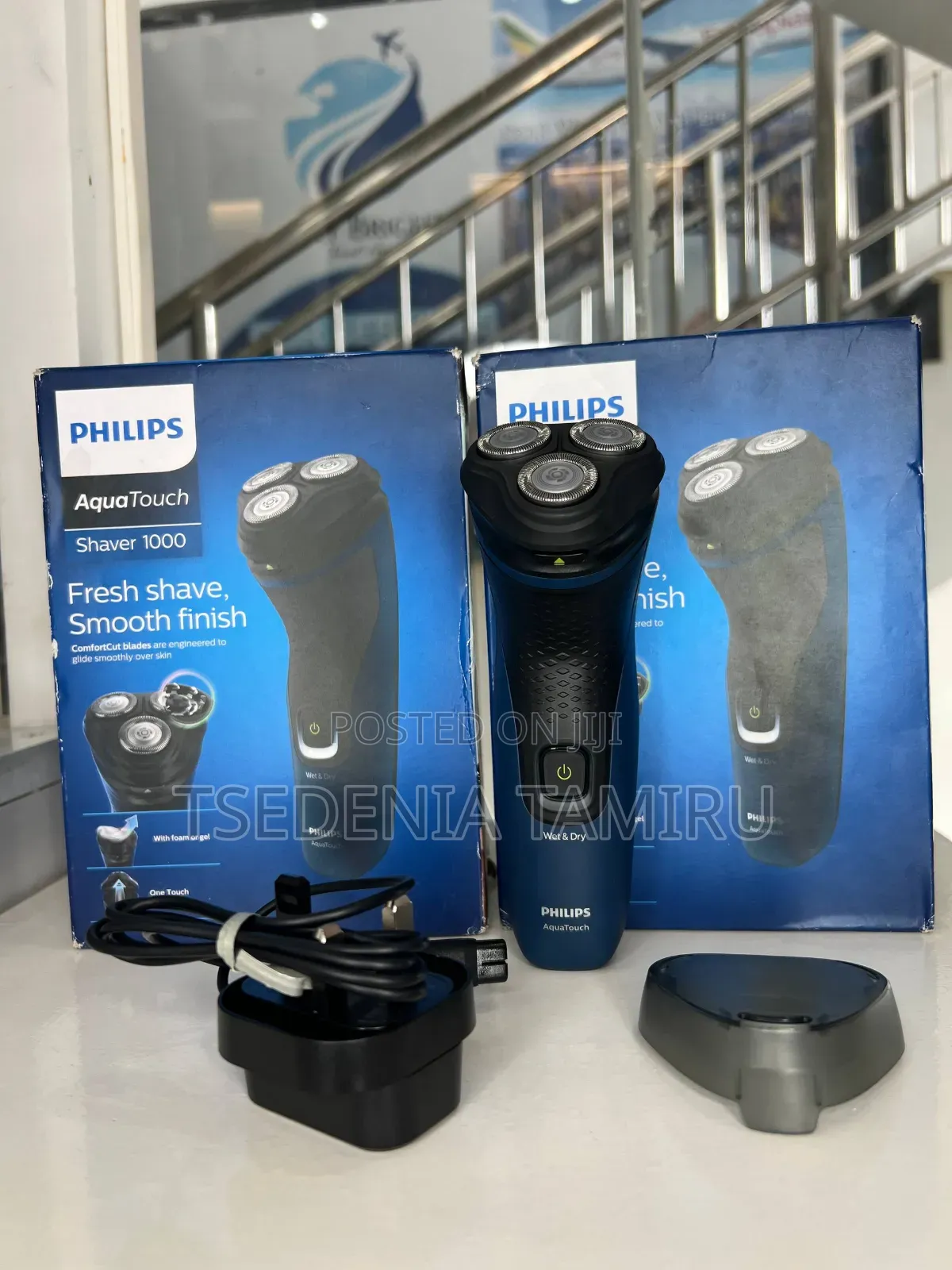 Original Philips Shaver 1000 Series - Fast Clean Shave