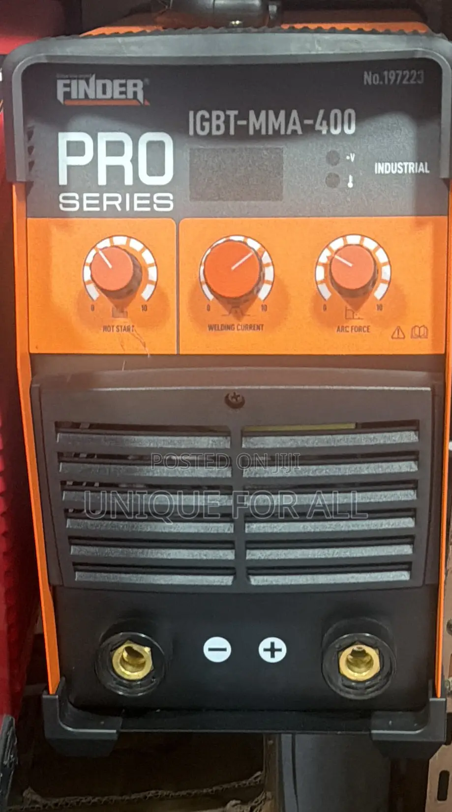 Finder 400Ampare