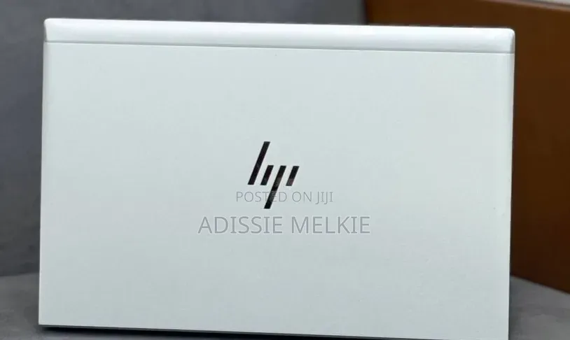 New Laptop HP Pavilion 14 8GB Intel Core i5 SSD 512GB