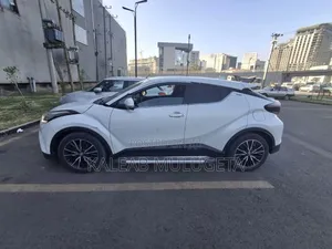 Toyota RAV4 2019 White