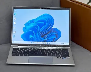 New Laptop HP EliteBook 830 G9 16GB Intel Core i5 SSD 512GB
