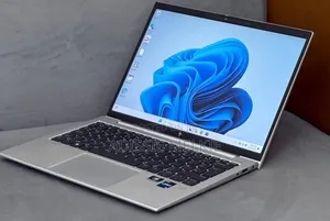 New Laptop HP EliteBook 830 G9 16GB Intel Core i5 SSD 512GB