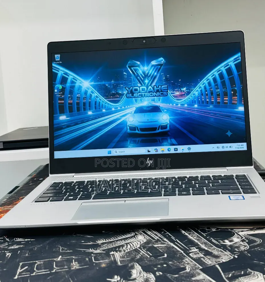 New Laptop HP EliteBook 1040 G8 16GB Intel Core i7 SSD 512GB