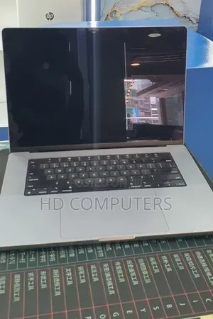 New Laptop Apple MacBook Pro 2021 M1 Max 32GB Apple M1 Max SSD 1T