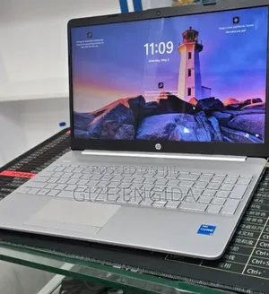 Laptop HP Stream Notebook 8GB Intel Core i5 HDD+SSD 1T