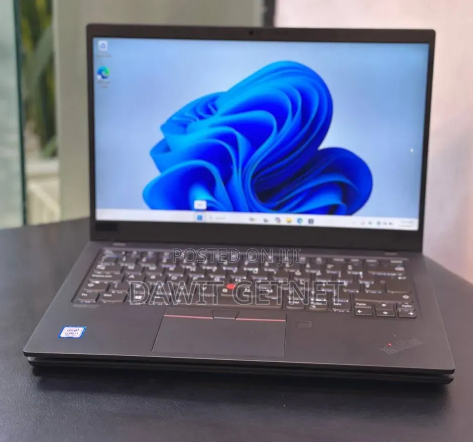 New Laptop Lenovo ThinkPad X1 Carbon 16GB Intel Core i5 SSD 512GB