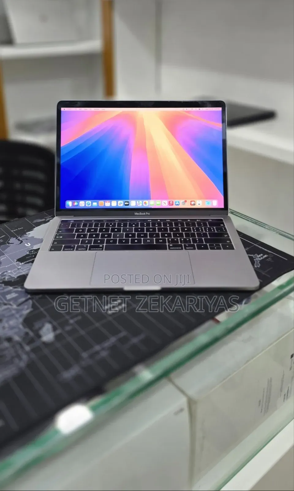 New Laptop Apple MacBook Pro 2019 16GB Intel Core i7 SSD 256GB