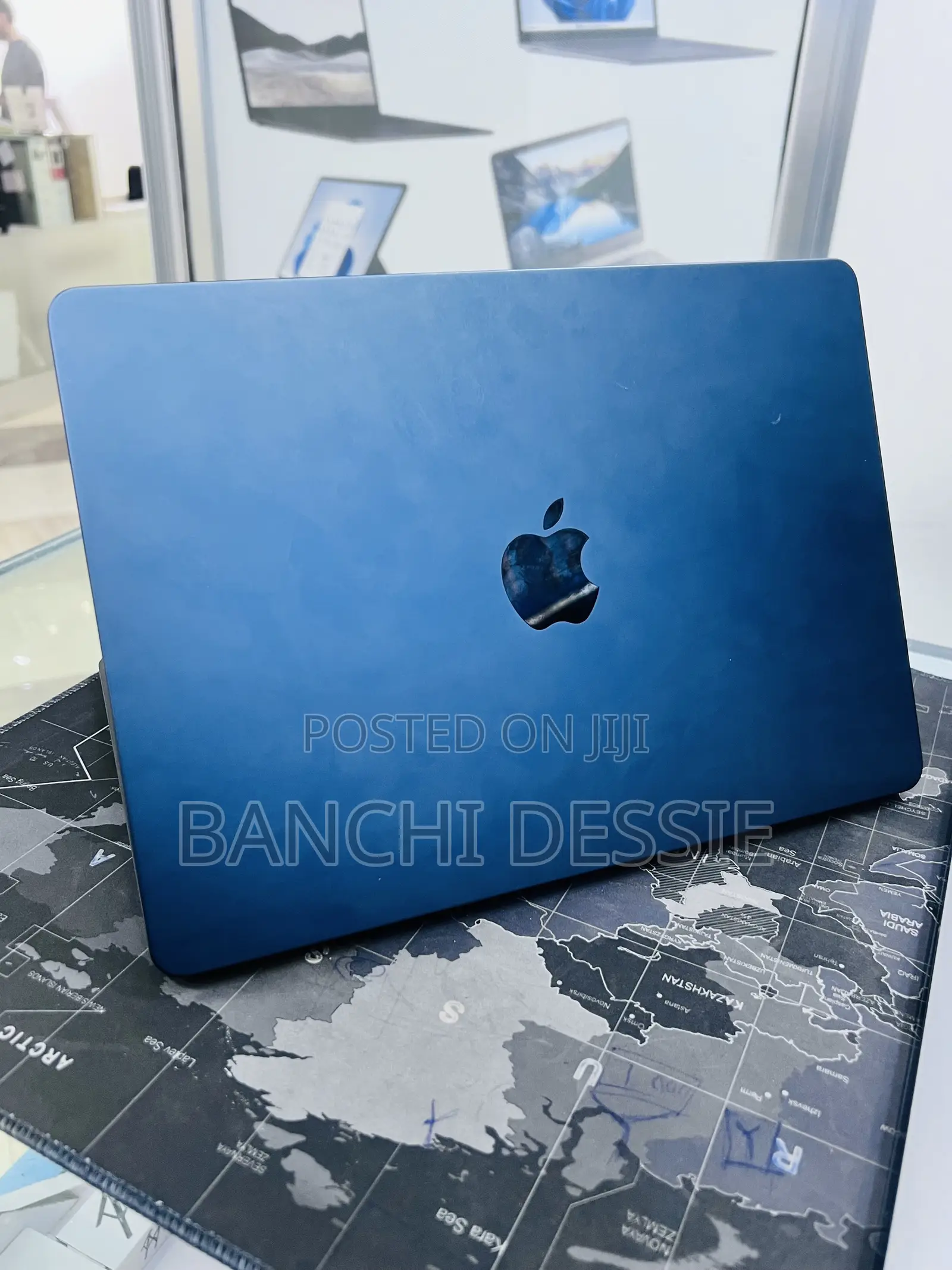 New Laptop Apple MacBook Air 2022 M2 16GB Apple M2 SSD 512GB