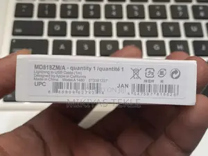 Apple Lighting to USB Cable (Open Box - Like New)