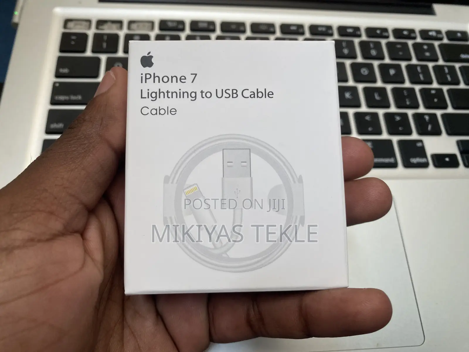 Apple Lighting to USB Cable (Open Box - Like New)