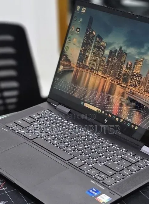 New Laptop HP Envy x360 16GB Intel Core i7 SSD 512GB