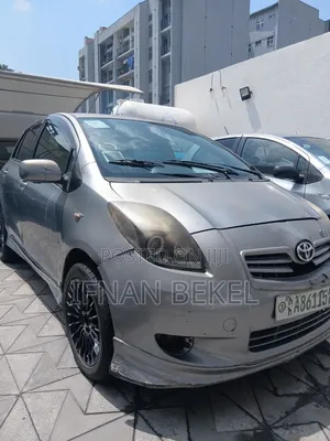 Toyota Yaris 2007 Gray