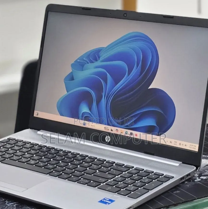 New Laptop HP Stream Notebook 16GB Intel Core i5 SSD 512GB