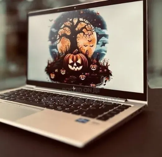 New Laptop HP EliteBook 830 G8 16GB Intel Core i7 SSD 512GB