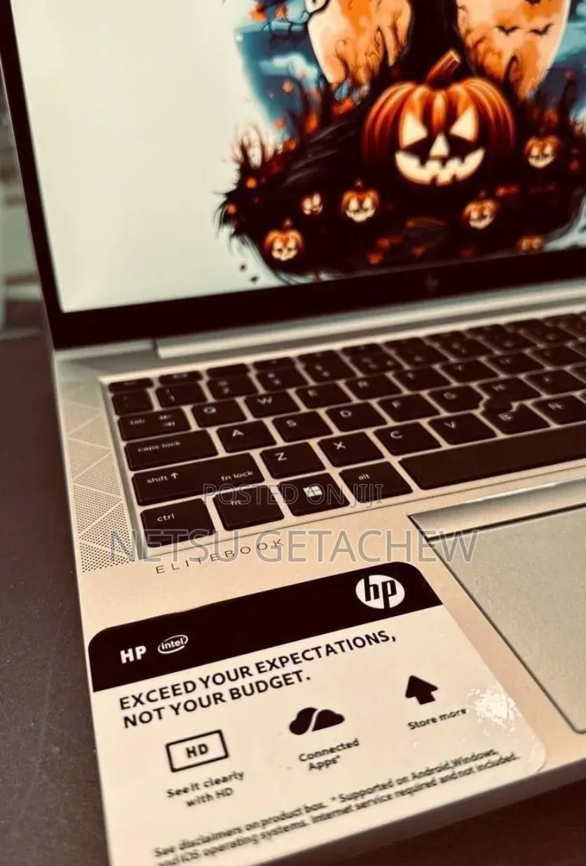 New Laptop HP EliteBook 830 G8 16GB Intel Core i7 SSD 512GB