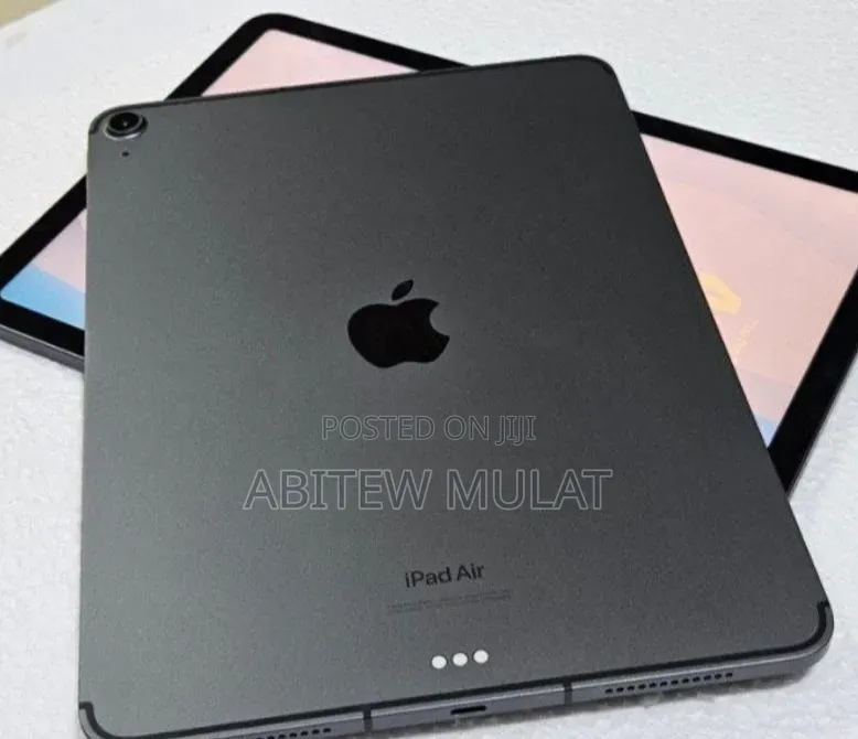 New Apple iPad Air 64 GB Gray