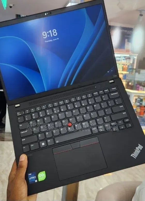 New Laptop Lenovo ThinkPad T14s G4 16GB Intel Core i7 SSD 1T