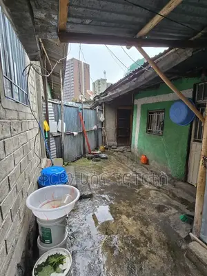 2bdrm House in ቀርደን ሀሰና ፕሮፐርቲስ, Lideta for sale