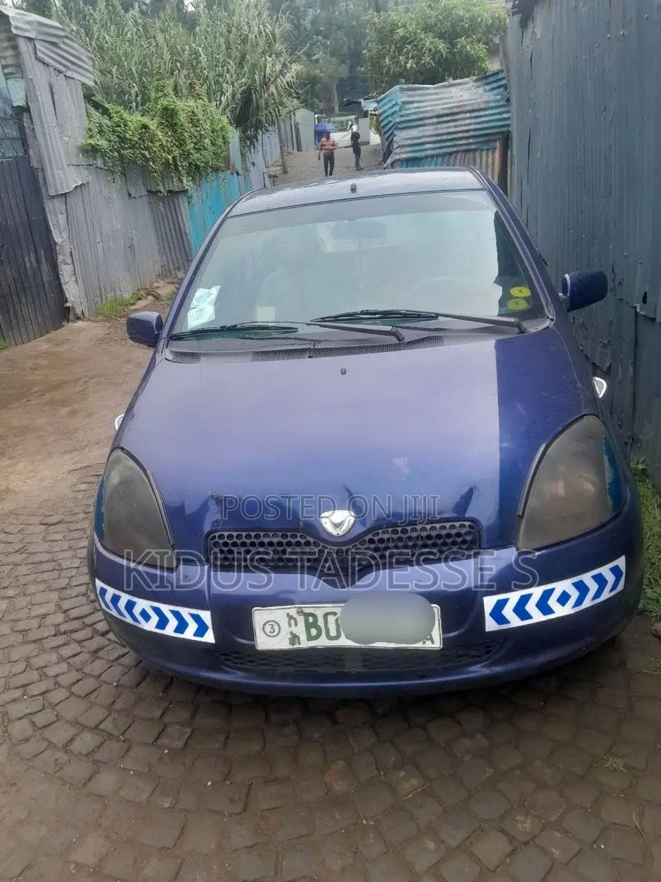 Toyota Vitz 1999 Blue