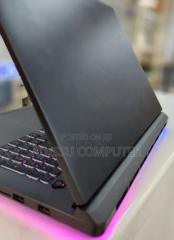New Laptop Asus ROG Strix G18 32GB Intel Core Ultra 9 SSD 2T