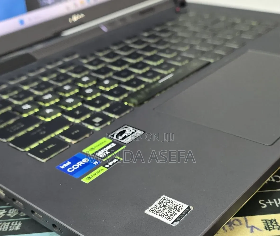 New Laptop Asus ROG Strix G16 G614 16GB Intel Core i7 SSD 512GB