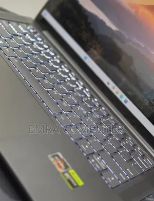 New Laptop Lenovo 16GB AMD Ryzen 7 SSD 512GB