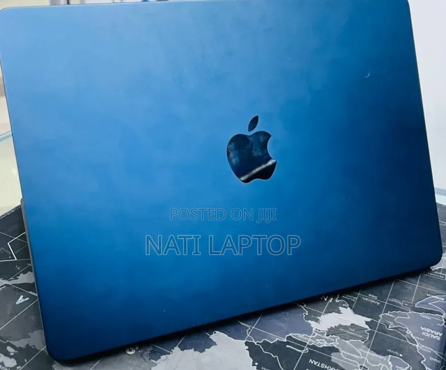 New Laptop Apple MacBook Air 2022 M2 16GB Apple M2 SSD 512GB