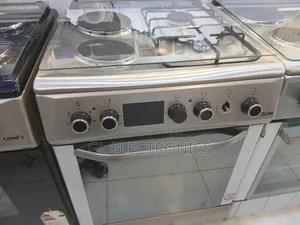 Delux Oven