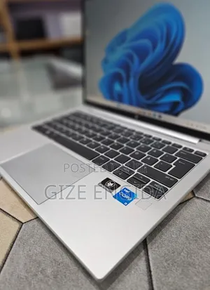 New Laptop HP EliteBook 840 G9 16GB Intel Core i5 SSD 512GB